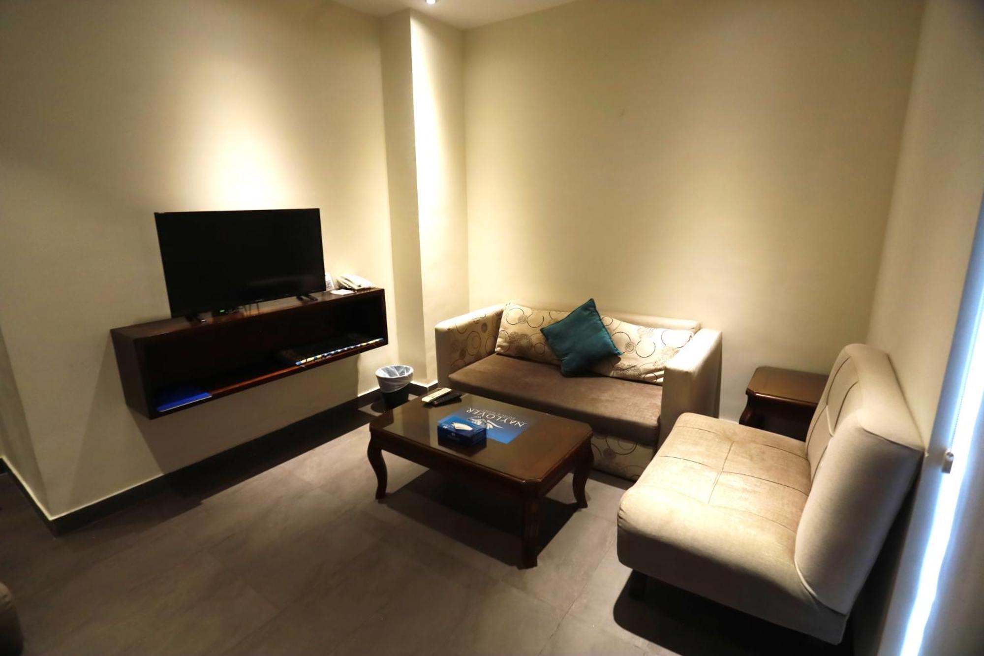 Naylover Hotel Suites Amman Exterior foto