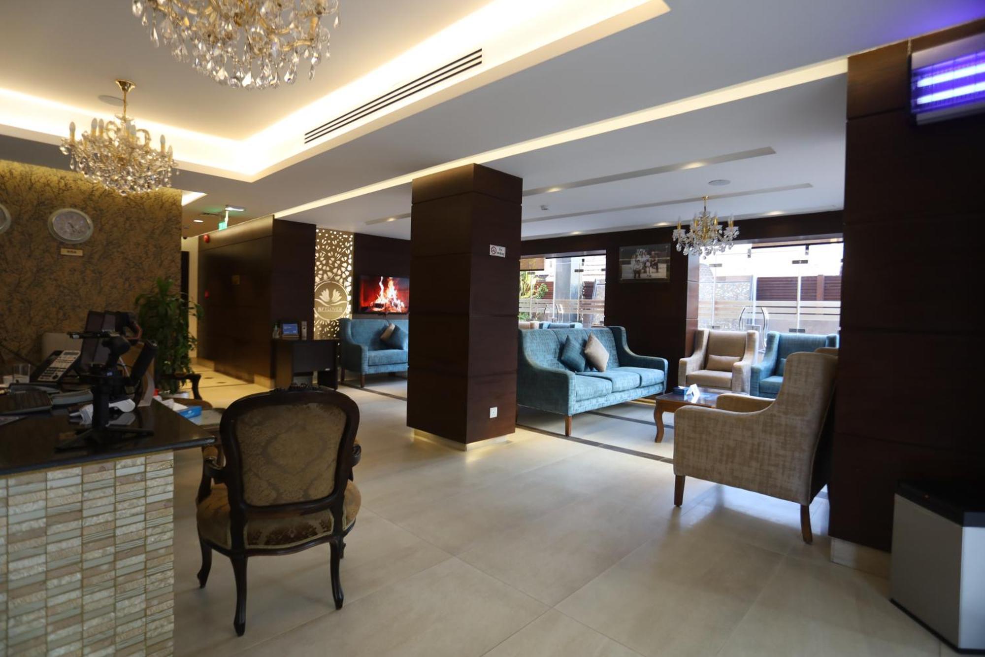 Naylover Hotel Suites Amman Exterior foto